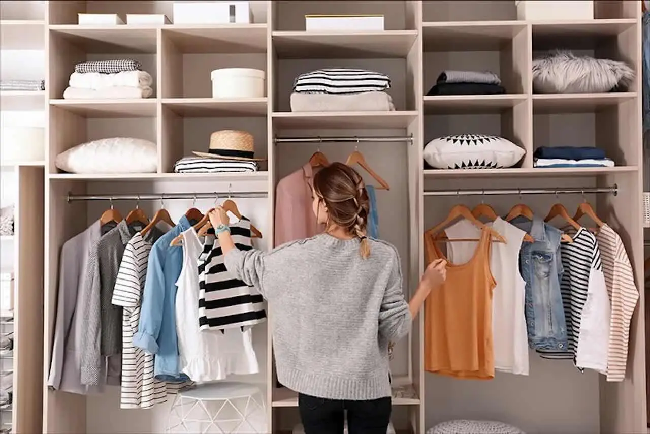 Trucco facile per igienizzare armadi in legno senza prodotti chimici