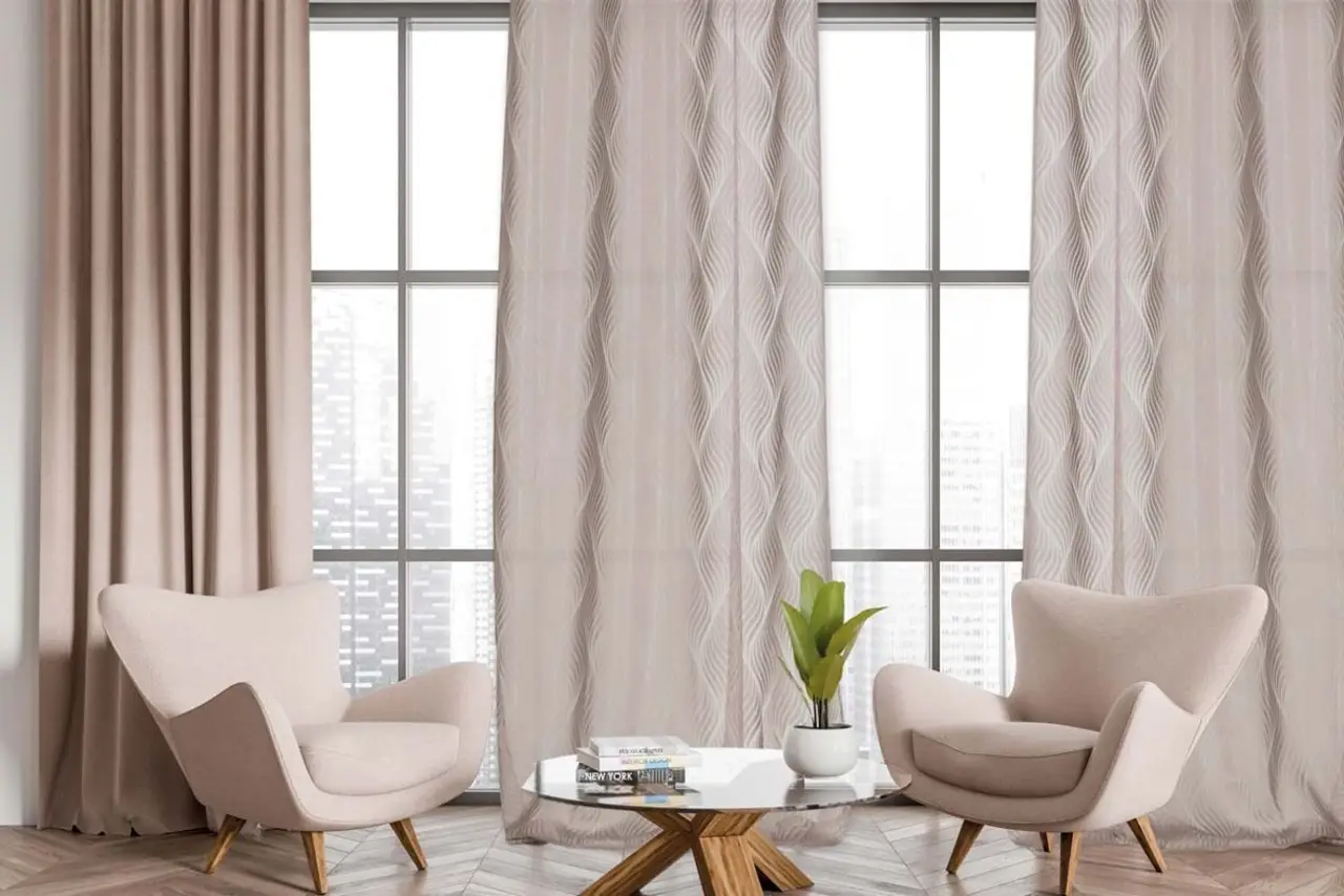 Tende ingrigite e piene di polvere? Ecco il trucco per lavarle e farle tornare come nuove