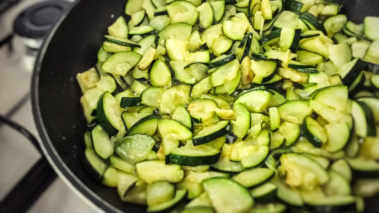 Zucchine colpite da mal bianco? Ecco il rimedio naturale per prevenirlo subito