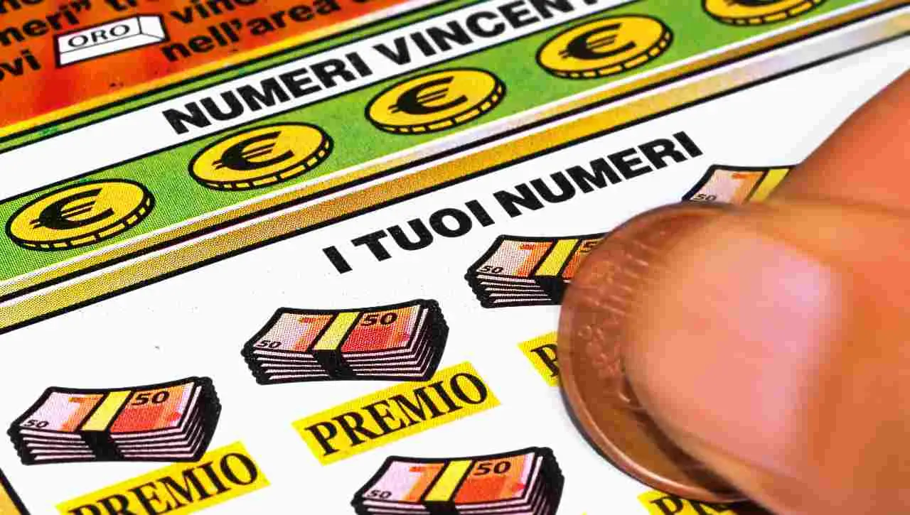 Pensi di vincere al gratta e vinci? Ecco come si calcola la probabilità reale di vincita