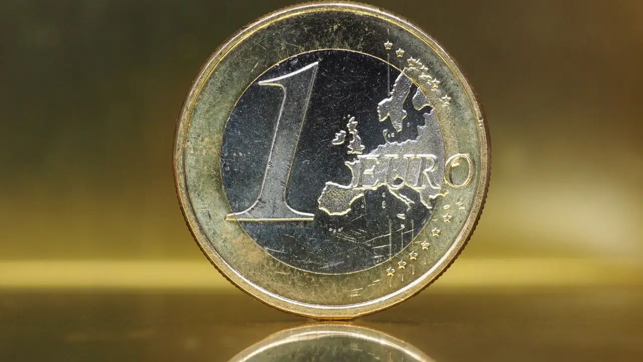 La verità sorprendente sul peso delle monete da 1 euro che non immagini