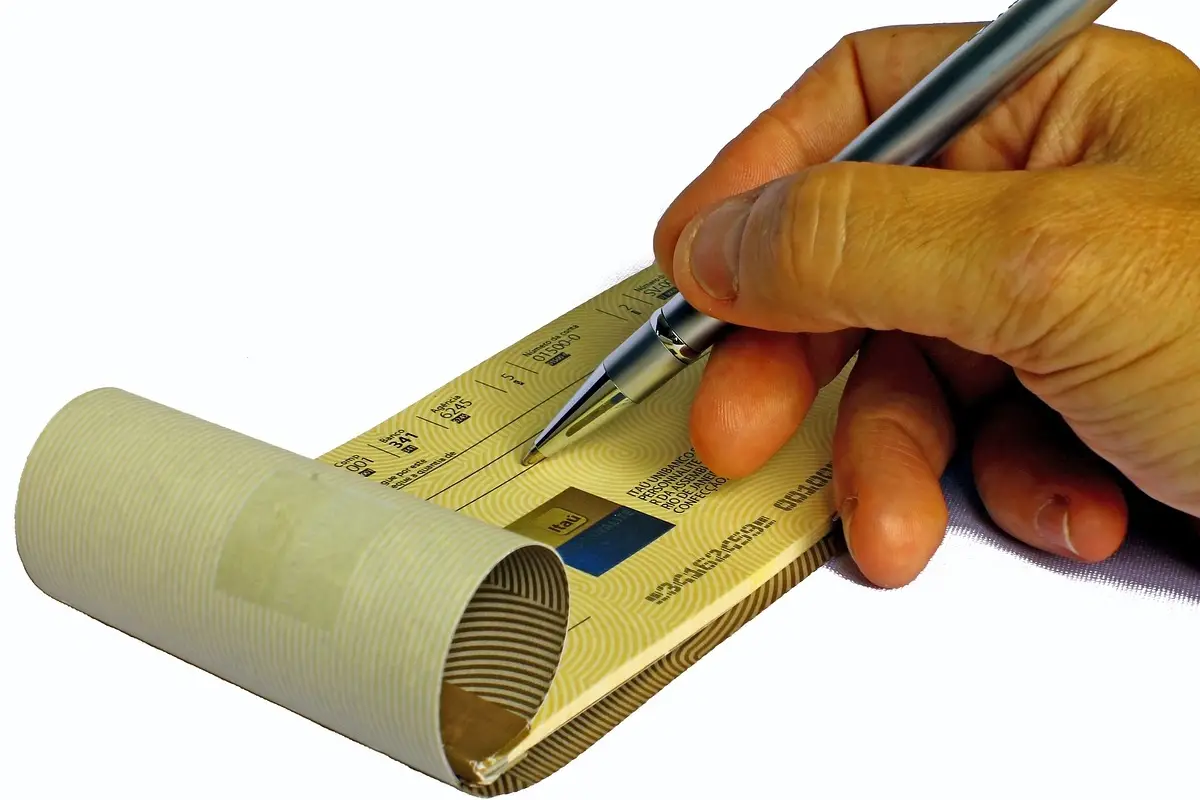 Incasso assegno circolare: ecco cosa succede