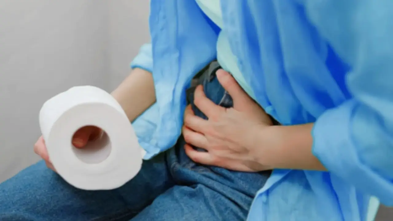 Quali sono i sintomi di un’intossicazione alimentare? Vomito, diarrea e quando preoccuparsi