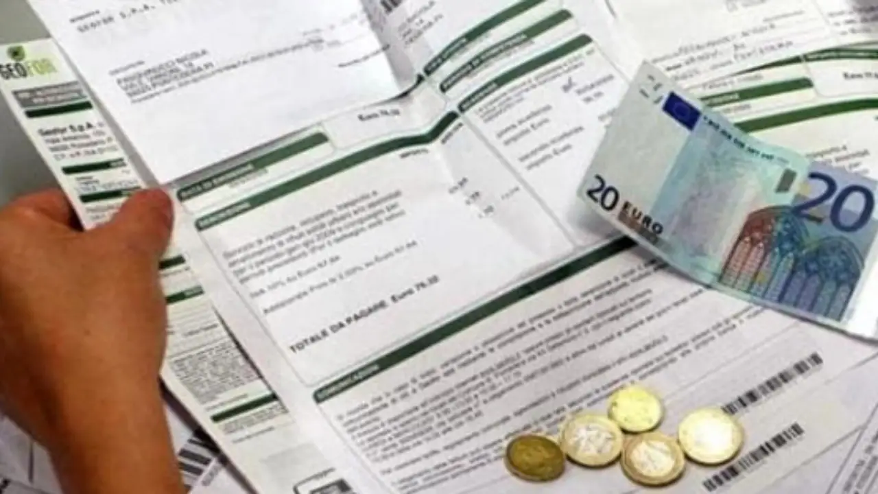 Superi i 5.000 euro sul conto corrente? Ecco le nuove tasse e i controlli che scattano